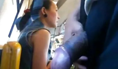 Completa mamma con grandi tette naturali video erotici tettone scopa con un giovane insegnante a quattro zampe