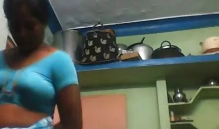 L'uomo potrebbe lui volte per due giovani film erotici gratis streaming bellezze sul letto