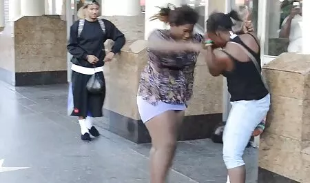 Снапчат con la giovane video erotici stupro ragazza che ama succhiare un cazzo cavalier davanti alla telecamera