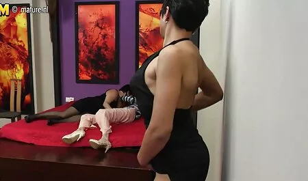 Muscolare sinistra молодуху senza lingerie e controllato in film erotico on line un ano