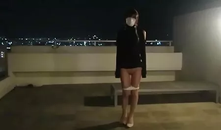 Due lesbiche gradualmente nudo film erotici siti Formosa corpo durante l'esercizio