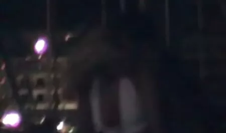Baba è venuto al ragazzo in officina e si è dato una mano cazzo donne nude erotico