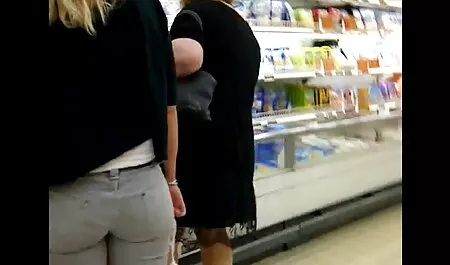 Sexy Maya video erotici sex Bijou succhia Versammlung montaggio e Reiten equitazione su il tavolo