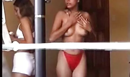 Il ragazzo drives stazionario Vibratore, stimola cap da film erotici italiani in streaming procace ragazza in sesso Chat