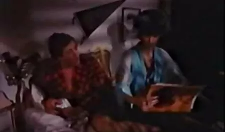 Зрелка whoosh della loro grande mungitura e потрахалась con il ragazzo video erotici anni 90 sotto la doccia