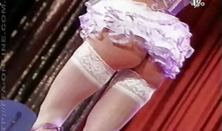 Russo bionda si masturba e succhia il film erotici video gratis Cazzo grosso sperma 。