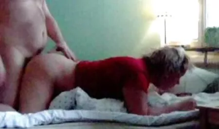 Fatti in casa cazzo video erotici per donne sul letto accartocciato, donna attiva con donna