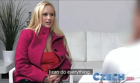 Бахач con Busty блондой con film erotici italiani video i capelli lunghi nella vasca da bagno