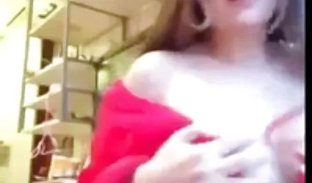 Collegamento della prima persona con massaggi erotici hot un affascinante pulcino Shiloh Sharada
