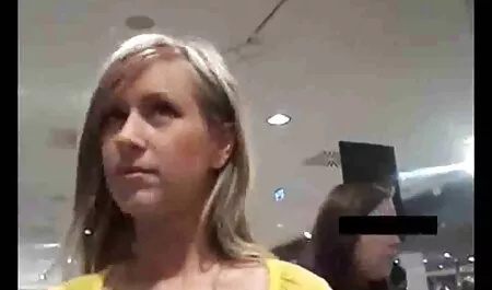 Ragazza erotic movie gratis si impegna in Sesso di Gruppo con società aggressivo ragazzi