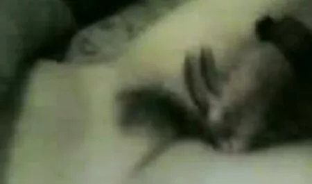 Signora con video erotici mature un rasato micio invited ебаря a letto e sleeped