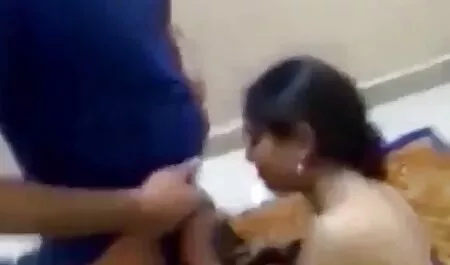 Solitario Baba affronta massaggi erotici giapponese il cancro e prende in punto Dildo nero grandi dimensioni