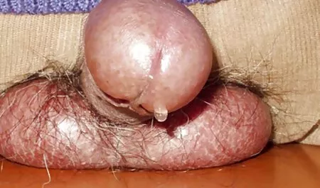 Mamma con grandi tette fa un siti erotici gratis pompino gola prima e il sesso con un ragazzo 。